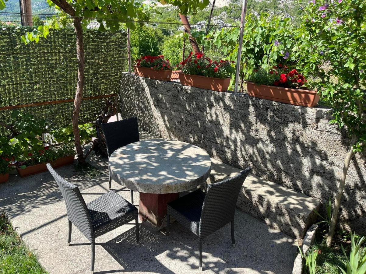 Una Apartment Τσέτινιε Εξωτερικό φωτογραφία