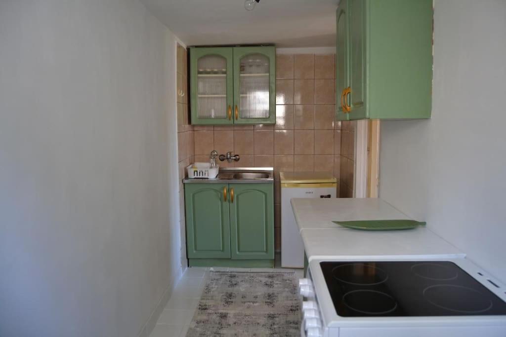 Una Apartment Τσέτινιε Εξωτερικό φωτογραφία