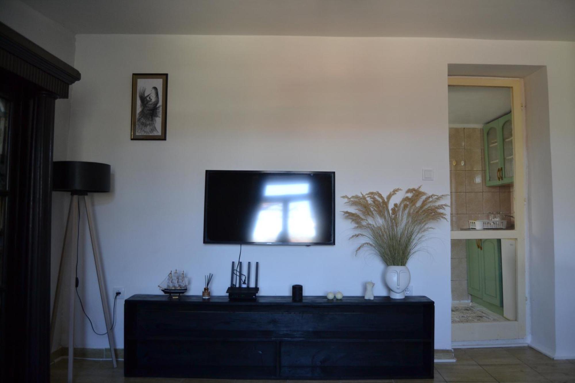 Una Apartment Τσέτινιε Εξωτερικό φωτογραφία